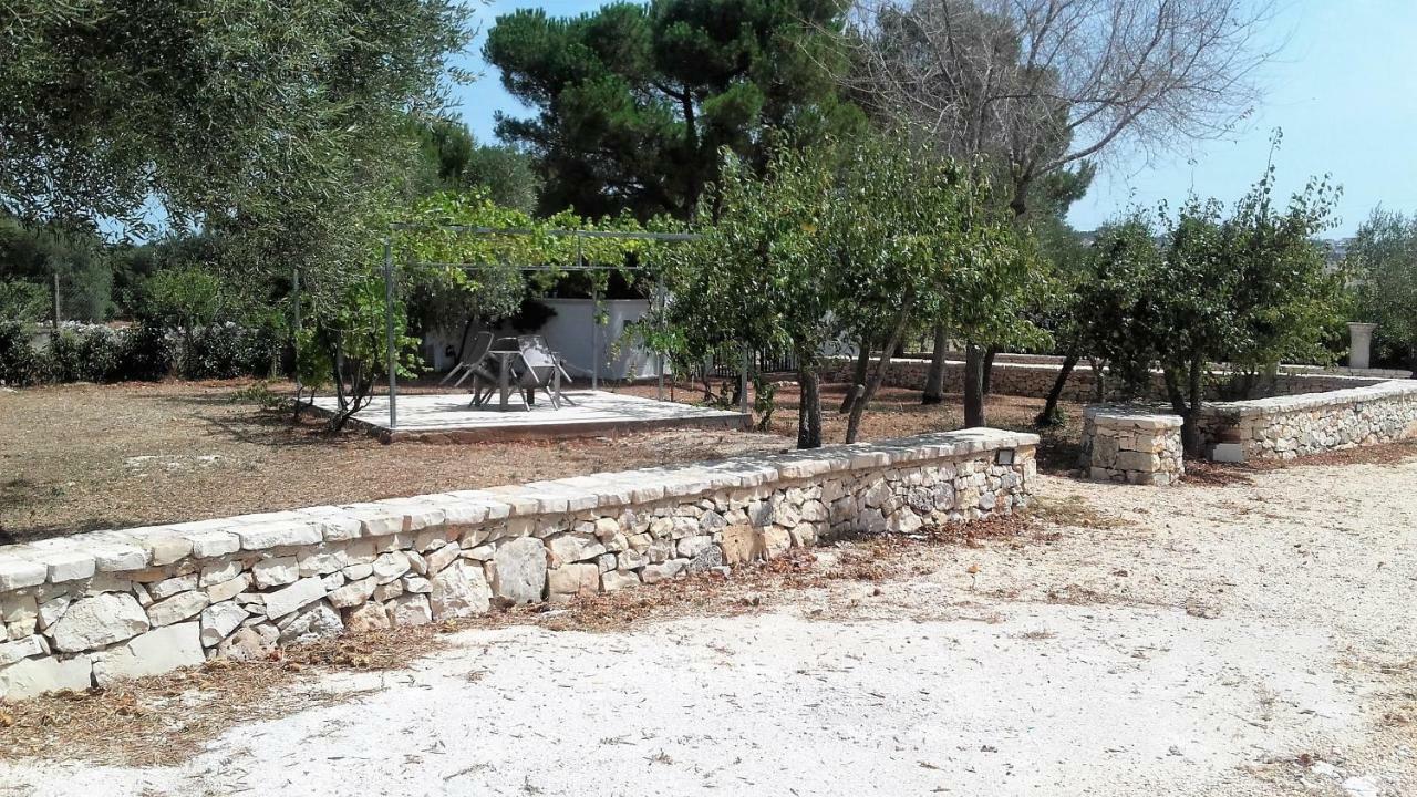 Le Stanze Di Casa Polinisso Guest House Carovigno Eksteriør bilde